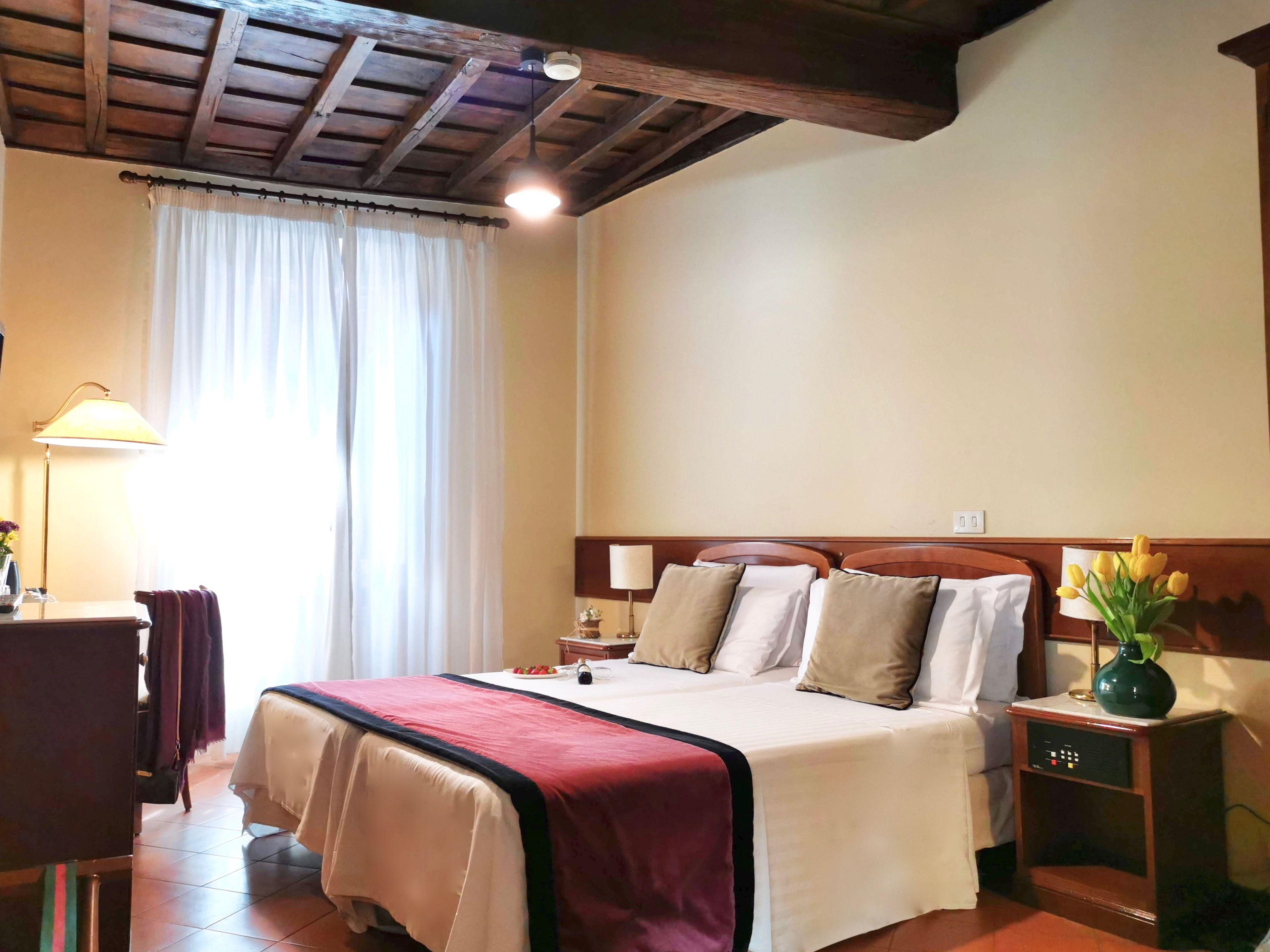Hotel Teatro Di Pompeo - Rome — Foto 2
